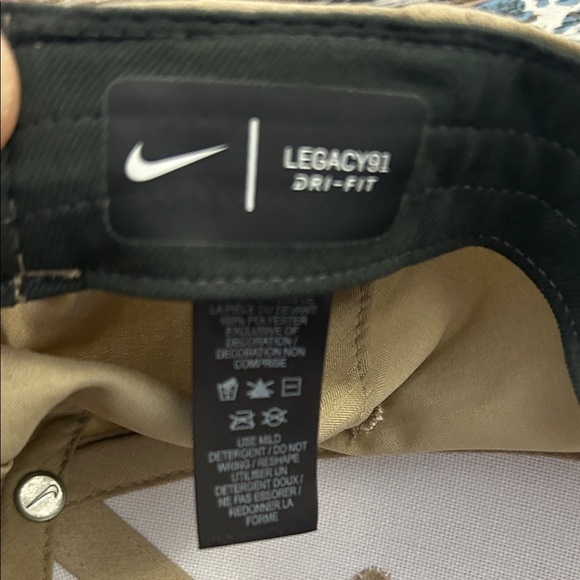 Nike Legacy 91 Dri-Fit - Picture 2 of 3